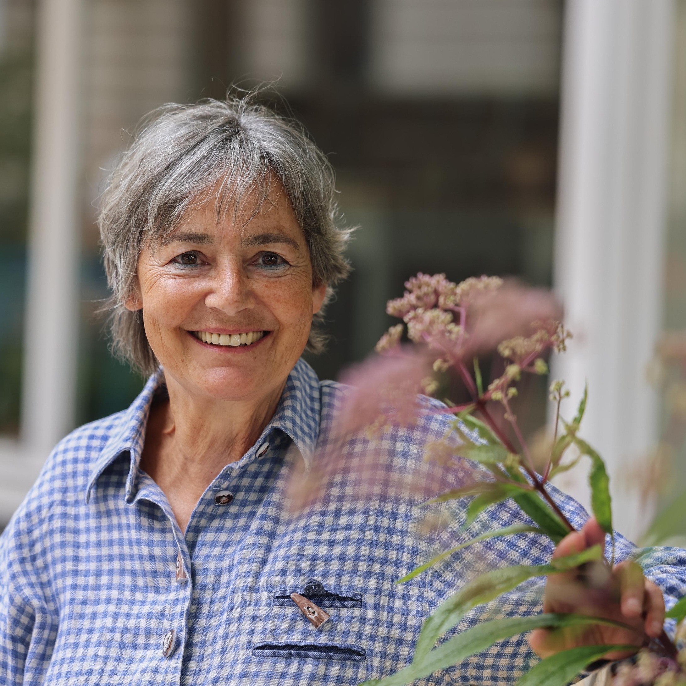 Dr. Susanne Dickel